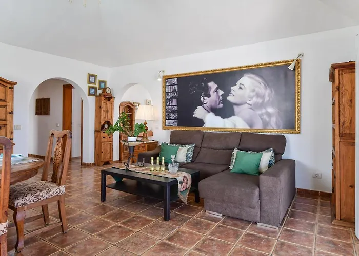 Rustica Con Piscina Privada Villa *