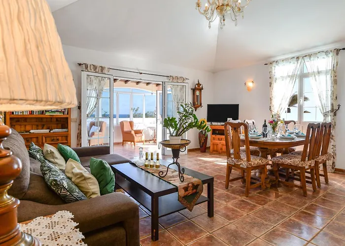 Rustica Con Piscina Privada Villa *