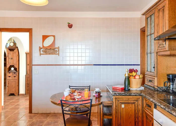 Rustica Con Piscina Privada Villa