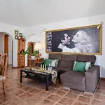 Rústica Con Piscina Privada Villa *