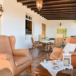 Rústica Con Piscina Privada Villa